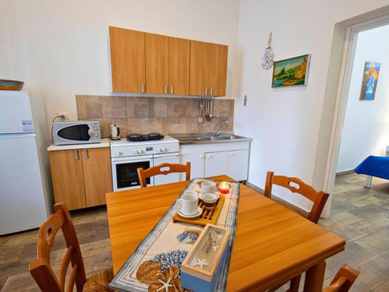 Lovely Apartment In Palermo-Sferracavallo ภายนอก รูปภาพ